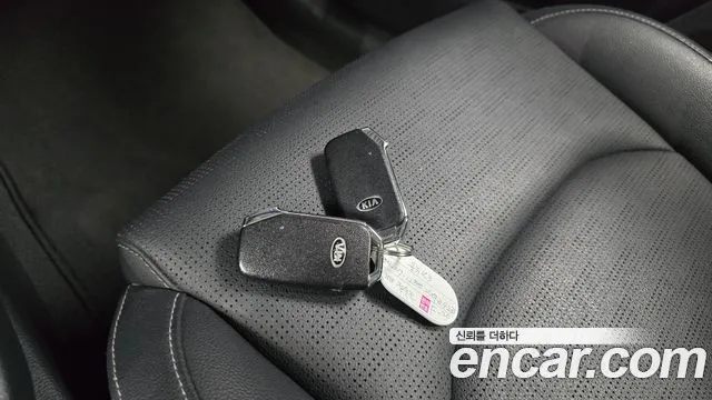 Kia Come New K3 id 2559894 из Кореи 20