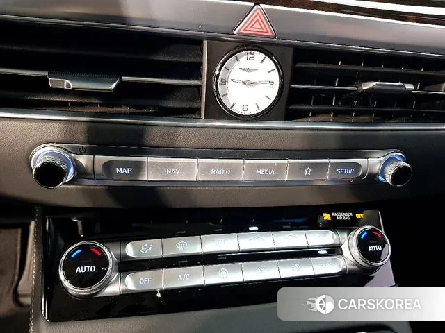 Genesis G90 id 3484649 из Кореи 20