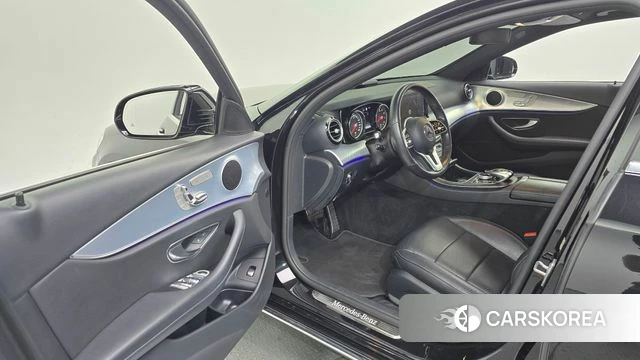 Mercedes-Benz E-Class W213 id 4794446 из Кореи 20