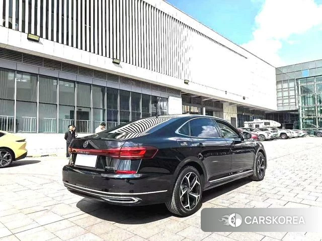 Volkswagen Passat id 4290528 из Китая 10