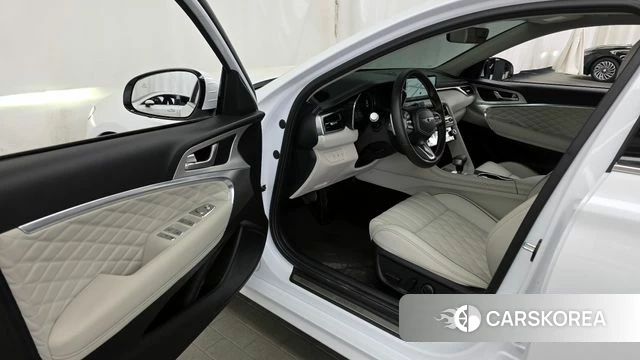 Genesis The New G70 id 4017080 из Кореи 20