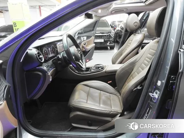 Mercedes-Benz E-Class W213 id 3687396 из Кореи 20