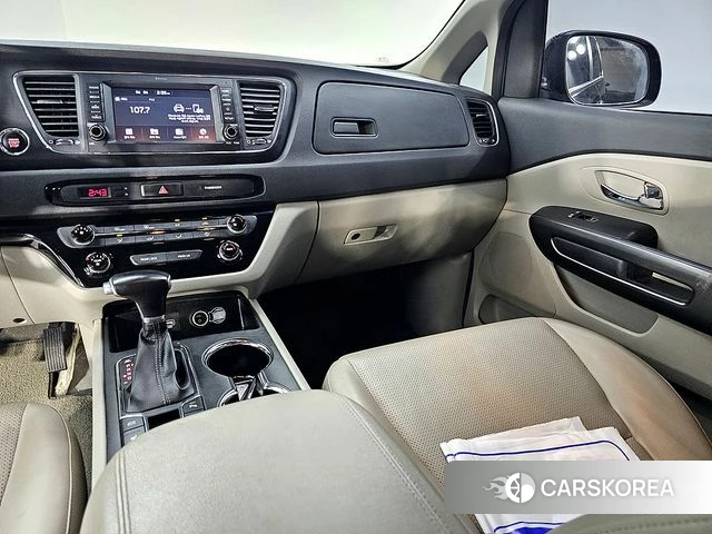 Kia The New Carnival id 4294881 из Кореи 20