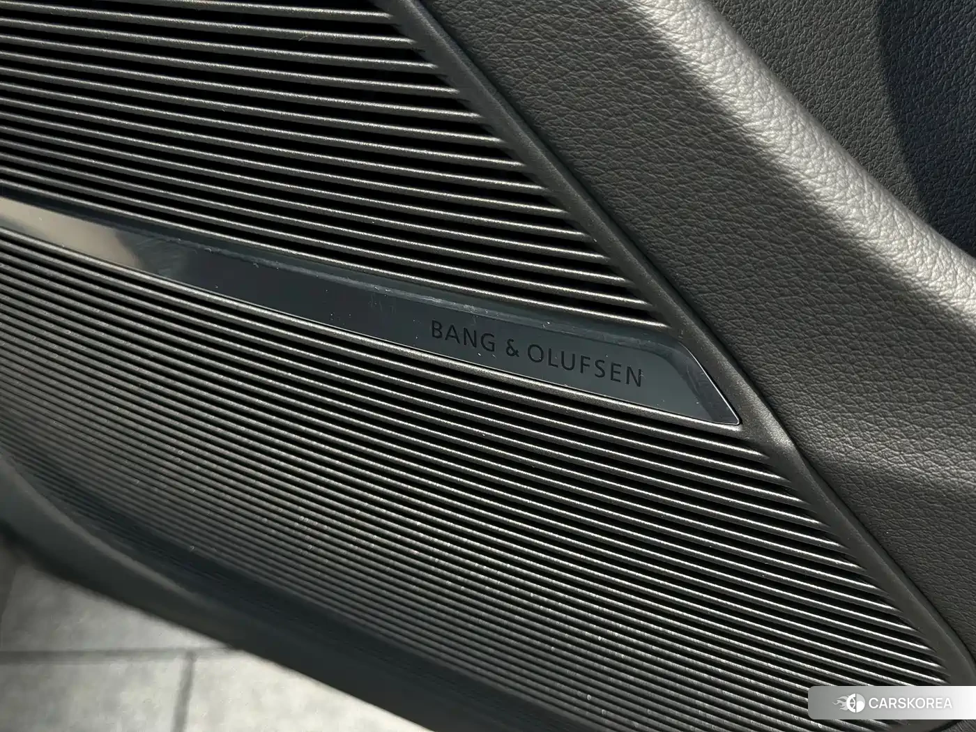 Audi Q8 id 4607121 из Китая 16