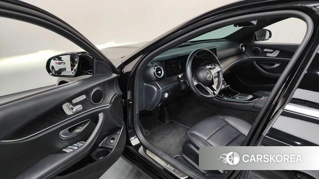Mercedes-Benz E-Class W213 id 4774937 из Кореи 31