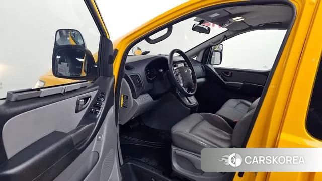 Hyundai The New Grand Starex id 3703540 из Кореи 20