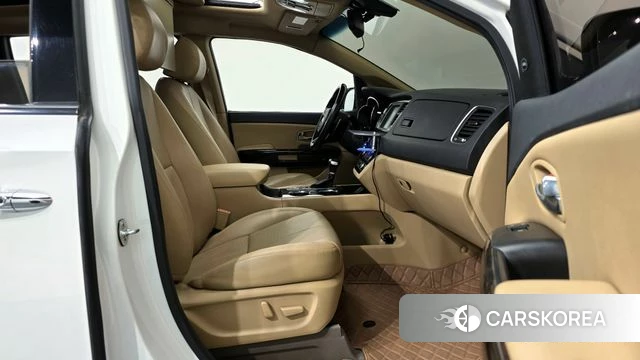 Kia The New Carnival id 3834805 из Кореи 20