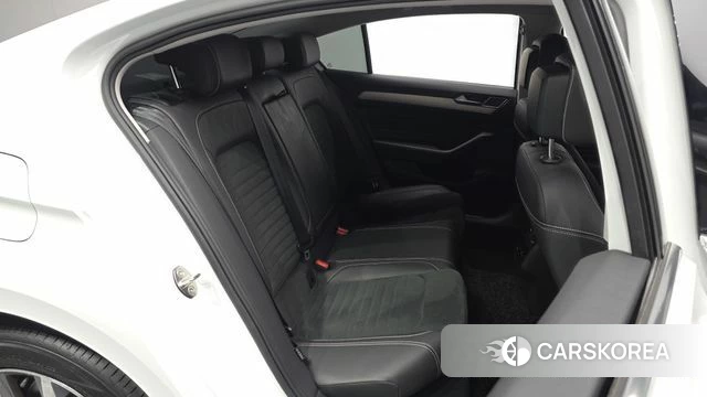 Volkswagen Passat GT (B8) id 4561515 из Кореи 30