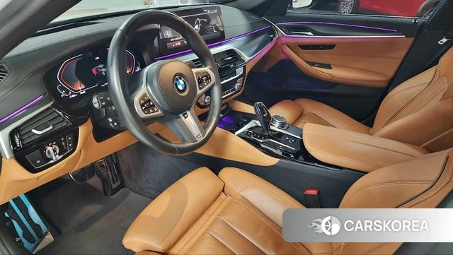 BMW 5 Series (G30) id 3859385 из Кореи 20