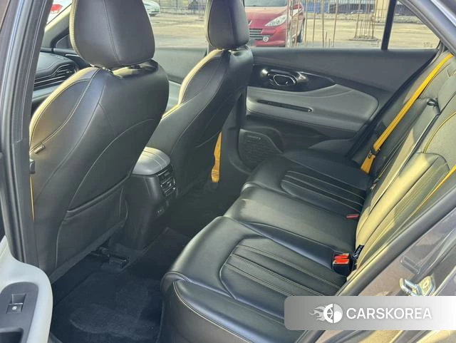 GAC Trumpchi Shadow Leopard id 3889118 из Китая 15