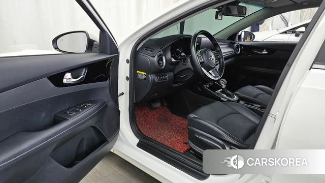 Kia Come New K3 id 3801622 из Кореи 20