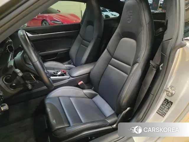 Porsche 911(992) id 3587965 из Кореи 20