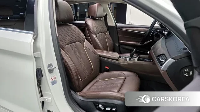 BMW 5 Series (G30) id 3651528 из Кореи 20