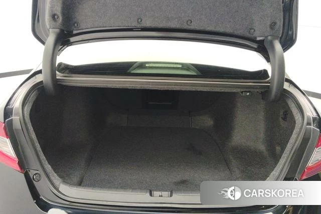 Honda Accord id 3837287 из Китая 17