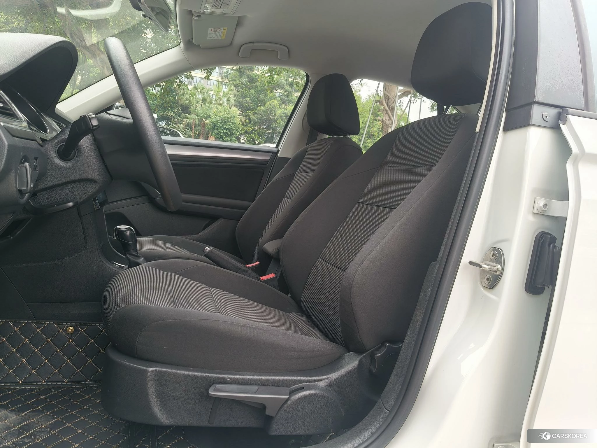 Volkswagen Bora id 4461645 из Китая 13