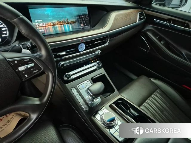 Genesis G90 id 3807365 из Кореи 19