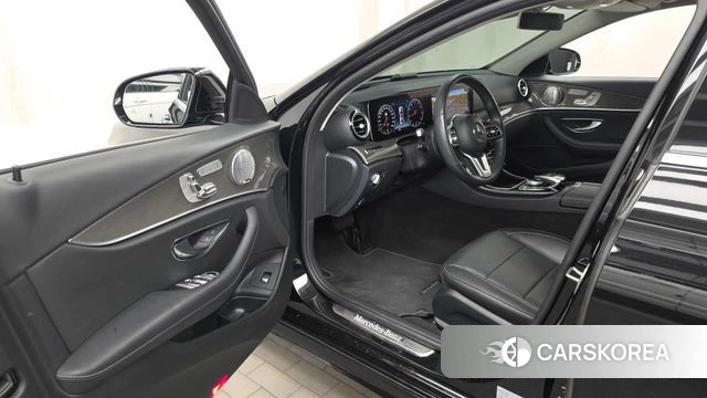 Mercedes-Benz E-Class W213 id 4651664 из Кореи 20