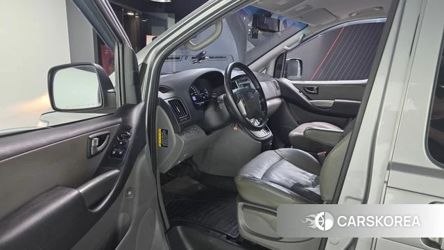 Hyundai The New Grand Starex id 4658181 из Кореи 20