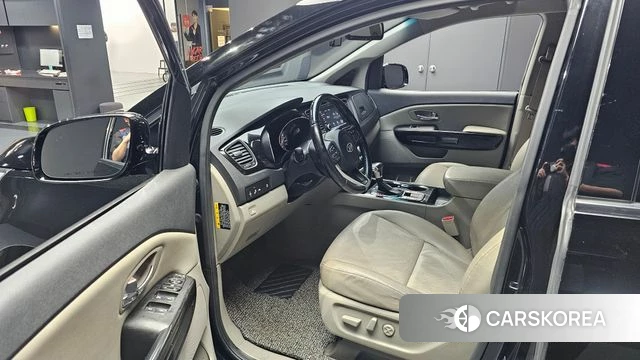 Kia The New Carnival id 4318121 из Кореи 20