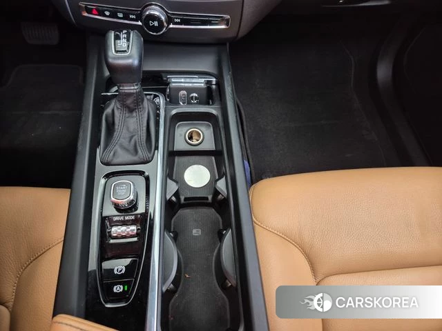 Volvo XC60 second Generation id 4477565 из Кореи 18