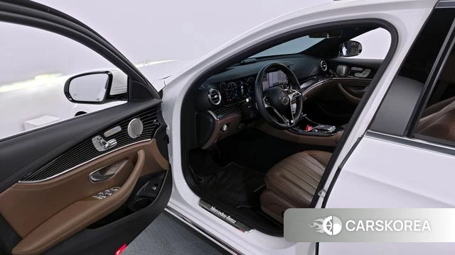Mercedes-Benz E-Class W213 id 3884541 из Кореи 20