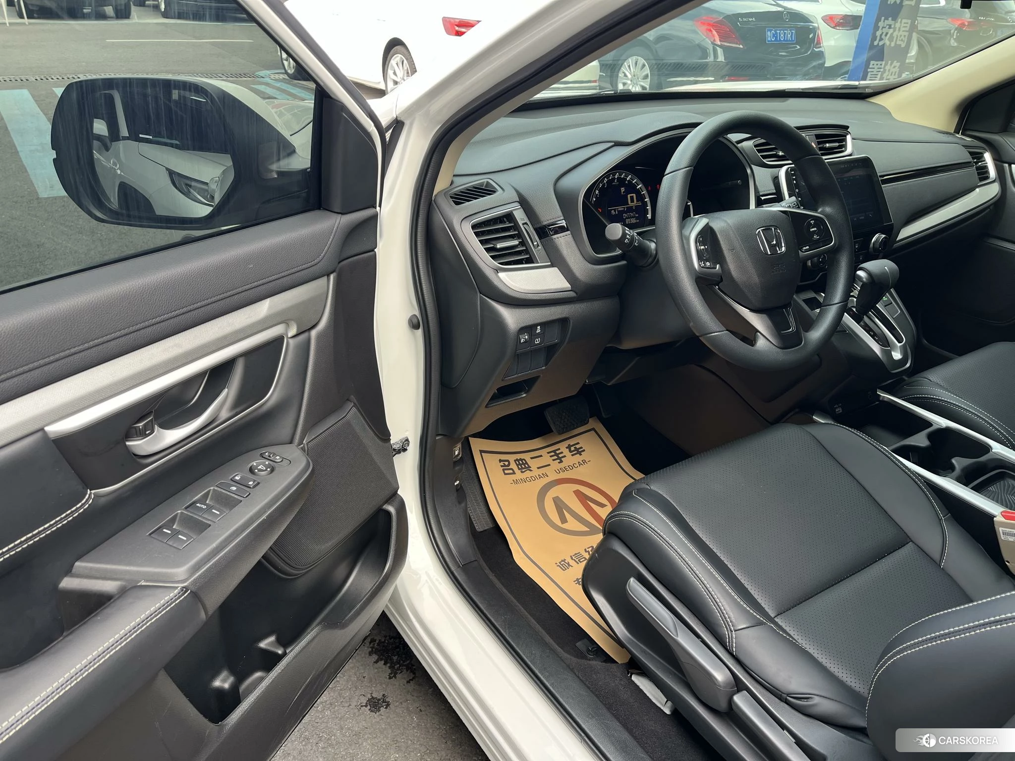 Honda CR-V id 4453715 из Китая 19