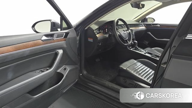 Volkswagen Passat GT (B8) id 4225635 из Кореи 20