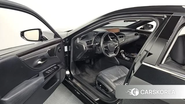 Lexus ES300h 7th generation id 3530170 из Кореи 20