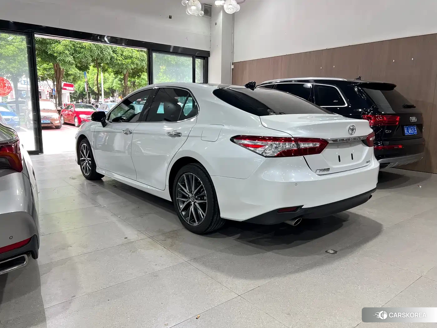 Toyota Camry id 4553857 из Китая 11