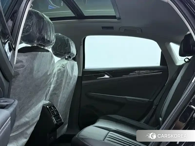 Volkswagen Passat id 4547532 из Китая 10
