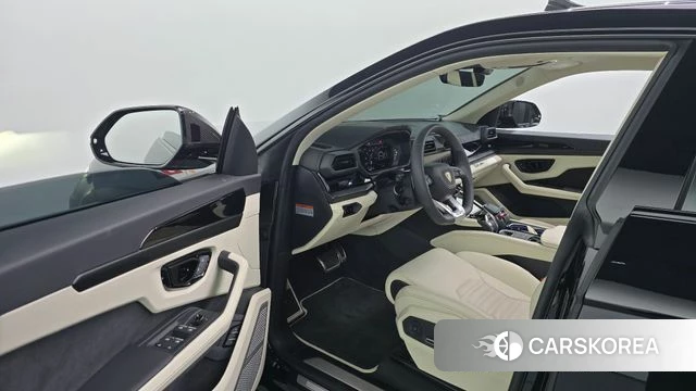 Lamborghini Urus id 4427175 из Кореи 33
