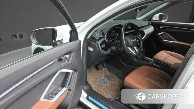 Audi Q3 (F3) id 4187710 из Кореи 28