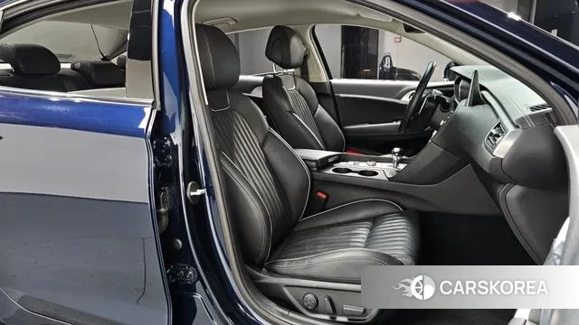 Genesis G70 id 2902776 из Кореи 20