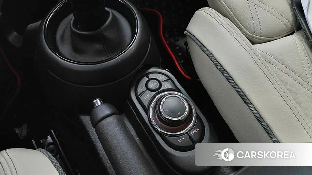 Mini Cooper S id 4433292 из Кореи 19