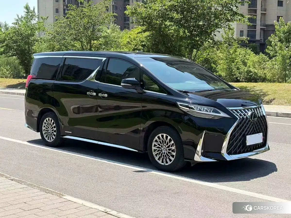 Lexus LM id 4539030 из Китая 15