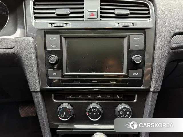 Volkswagen Golf id 4208740 из Китая 21