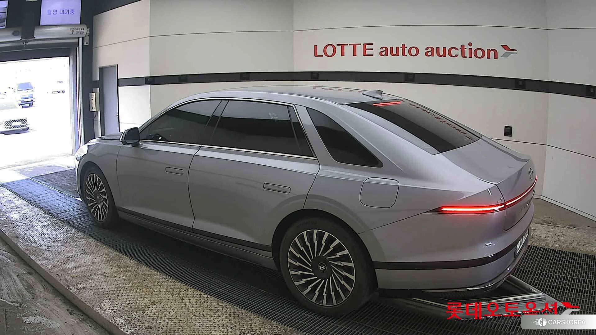 Hyundai Grandeur id 3882058 из Кореи 37