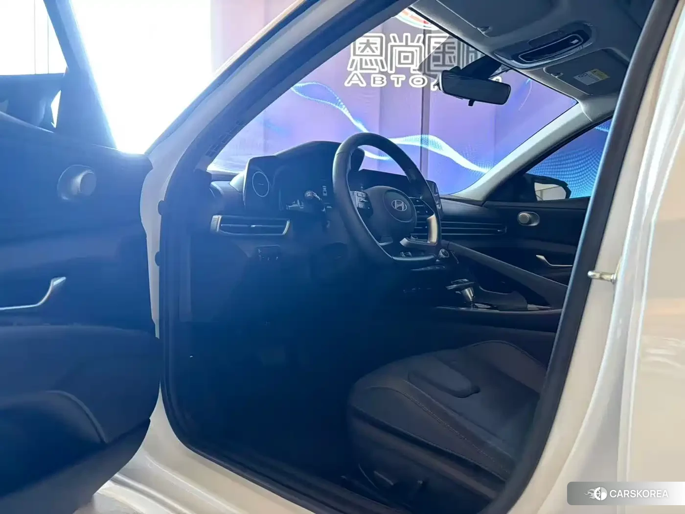 Hyundai Elantra id 4680827 из Китая 16