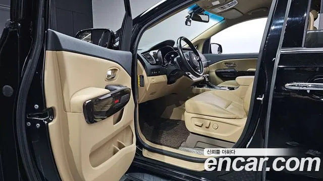 Kia The New Carnival id 2839597 из Кореи 20