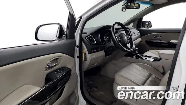 Kia The New Carnival id 2956741 из Кореи 20