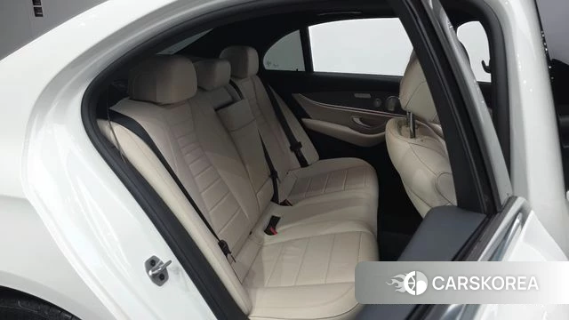 Mercedes-Benz E-Class W213 id 4608735 из Кореи 31