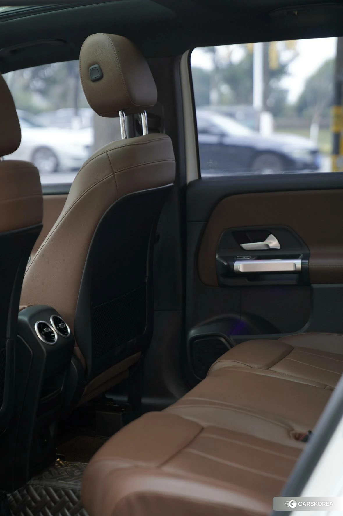 Mercedes-Benz GLB id 4440273 из Китая 24