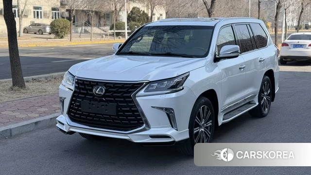 Lexus LX id 4262452 из Китая 20