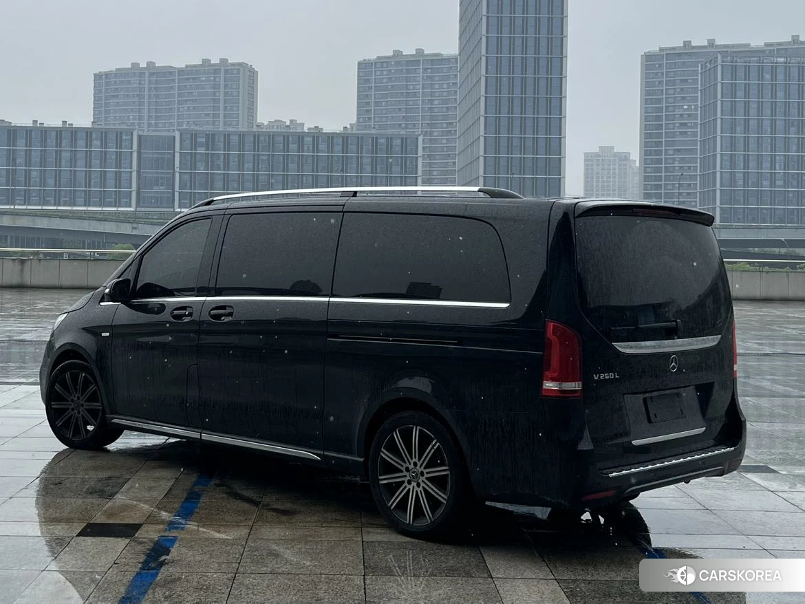 Mercedes-Benz V-class id 4473596 из Китая 24