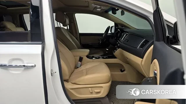 Kia The New Carnival id 3500132 из Кореи 20