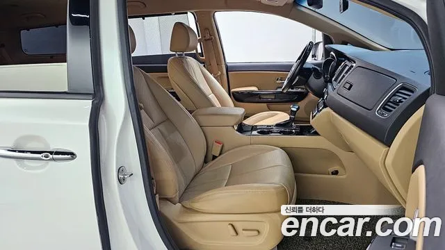 Kia The New Carnival id 2850453 из Кореи 20