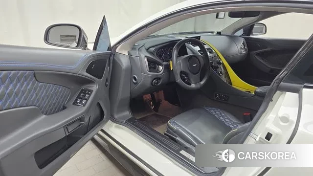 Aston Martin Vanquish S id 3563202 из Кореи 20