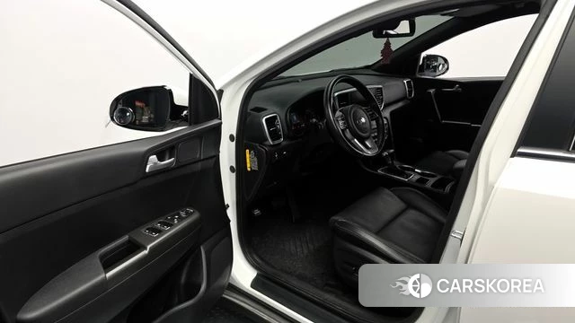 Kia Sportage The Bold id 4232406 из Кореи 30