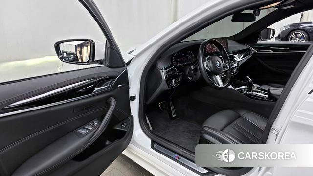 BMW 5 Series (G30) id 3800347 из Кореи 20