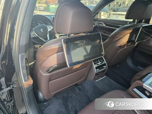 BMW 7 Series (G11) id 4206559 из Кореи 10